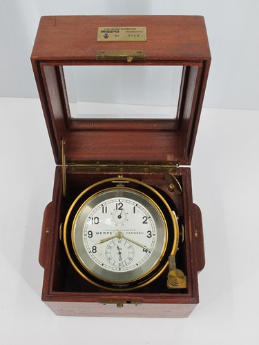 Marinechronometer der